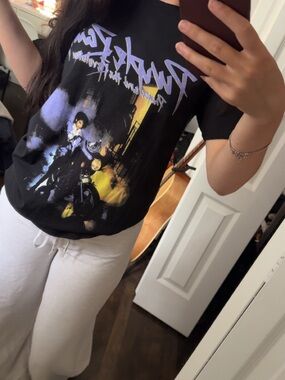 Official Prince Purple Rain Album Graphic Tee — Size Small